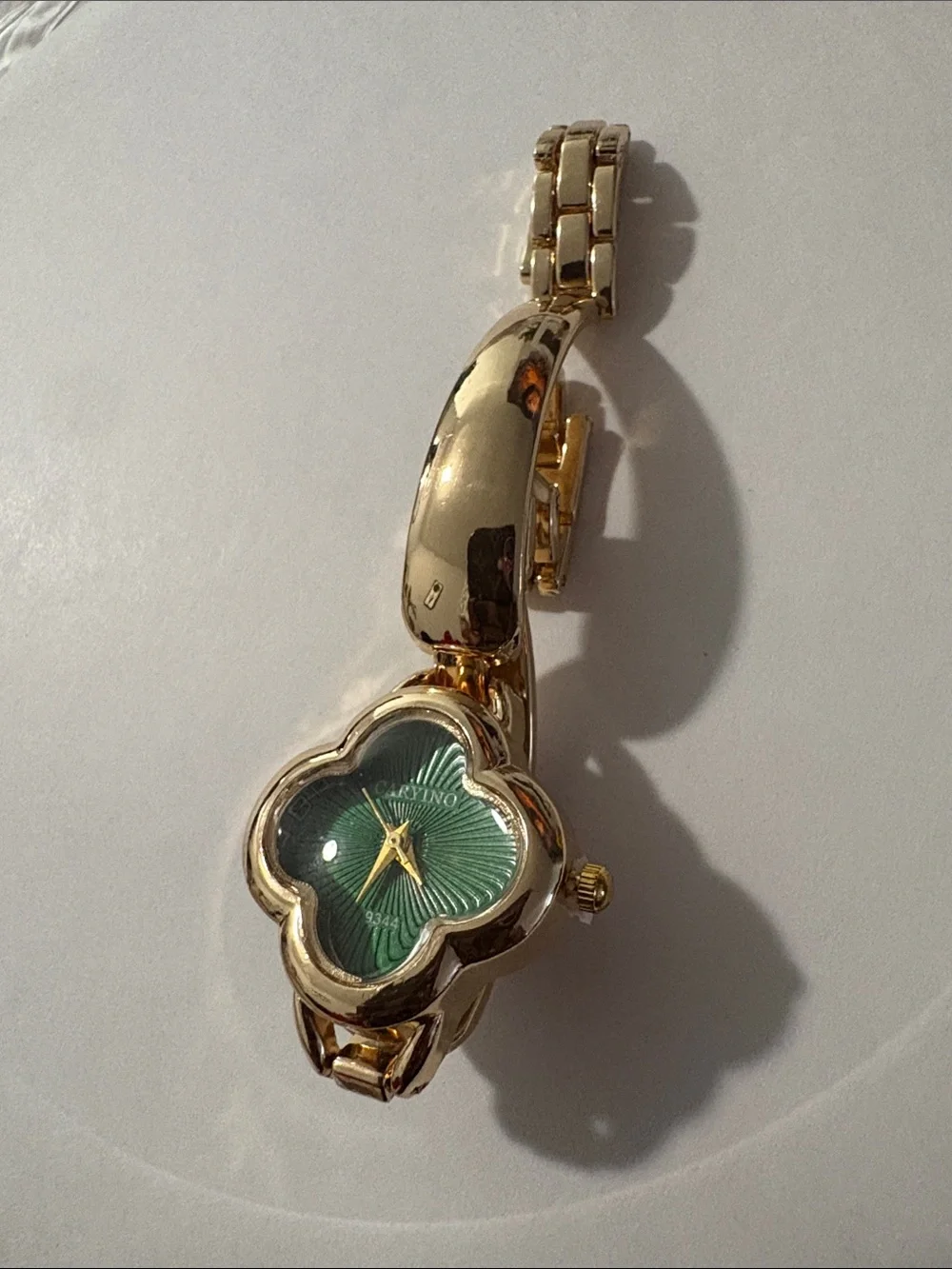 Gold-Tone Women's Bracelet Watch with Green Clover Dial